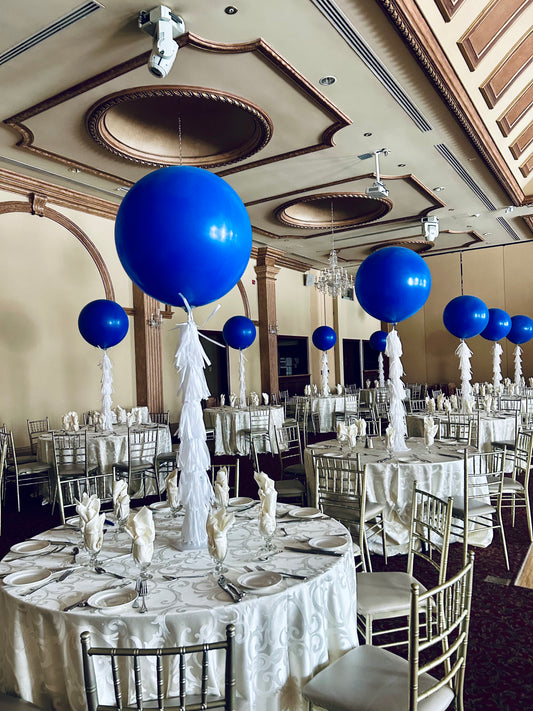 Balloon Centrepiece with Fringe  - Toronto and Vaughan Balloons