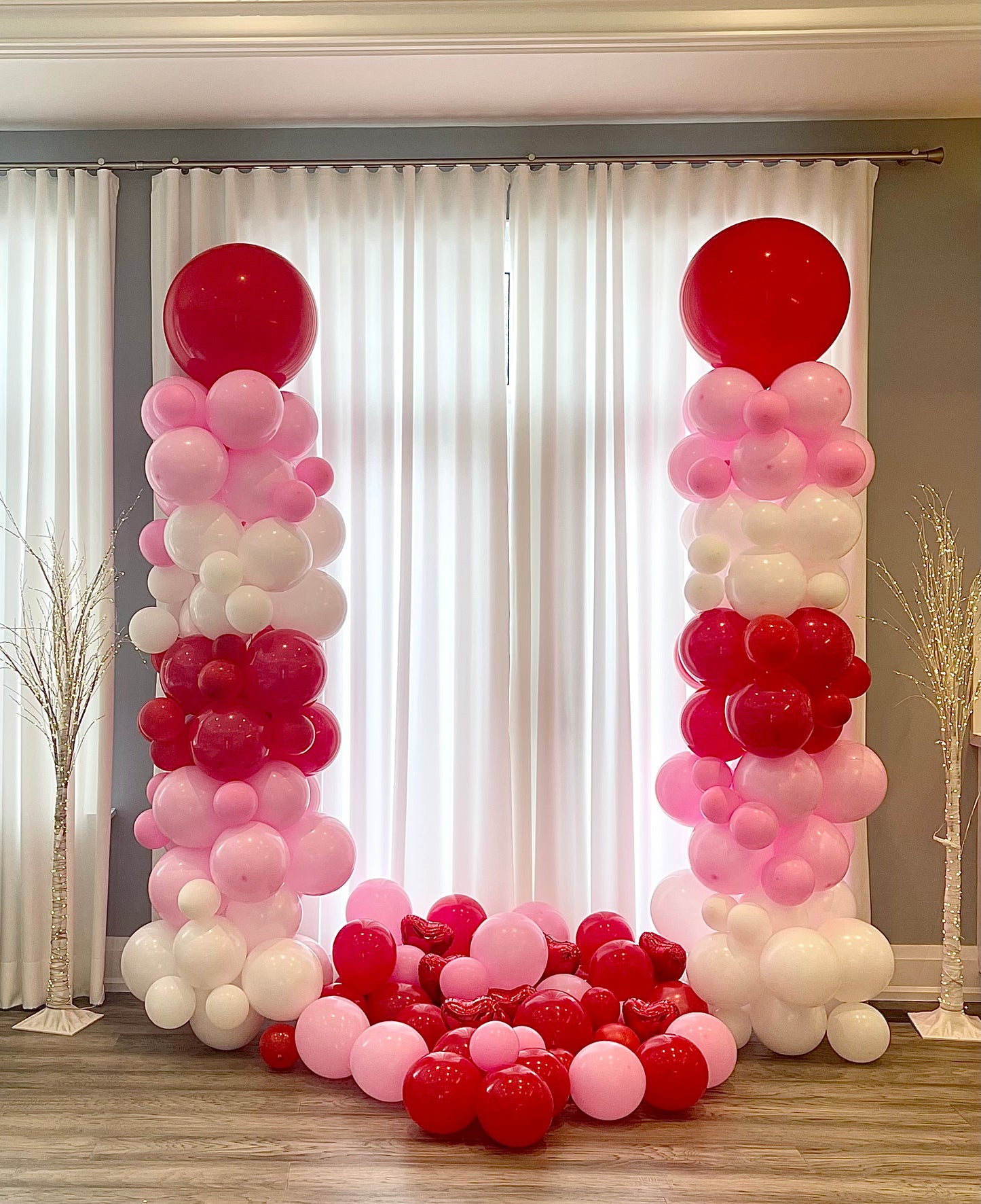 The Love Column - Valentines Day Balloon Columns - Toronto and Vaughan Balloons